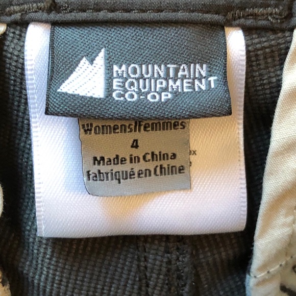 Mountain Equipment Co-op Women’s 4 Capris, EUC - Picture 6 of 9
